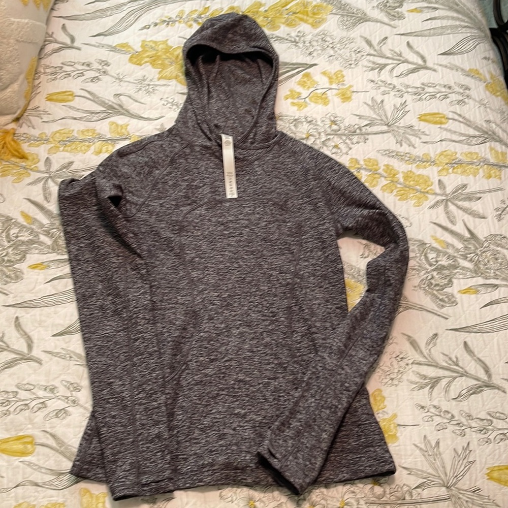 Lululemon Pullover Hooded Top-Size 4